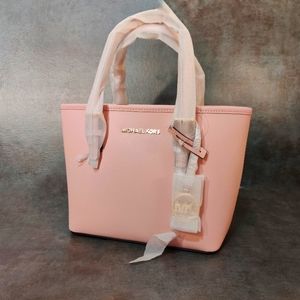 NWT Michael Kors Jet Set Travel Leather Tote Pink